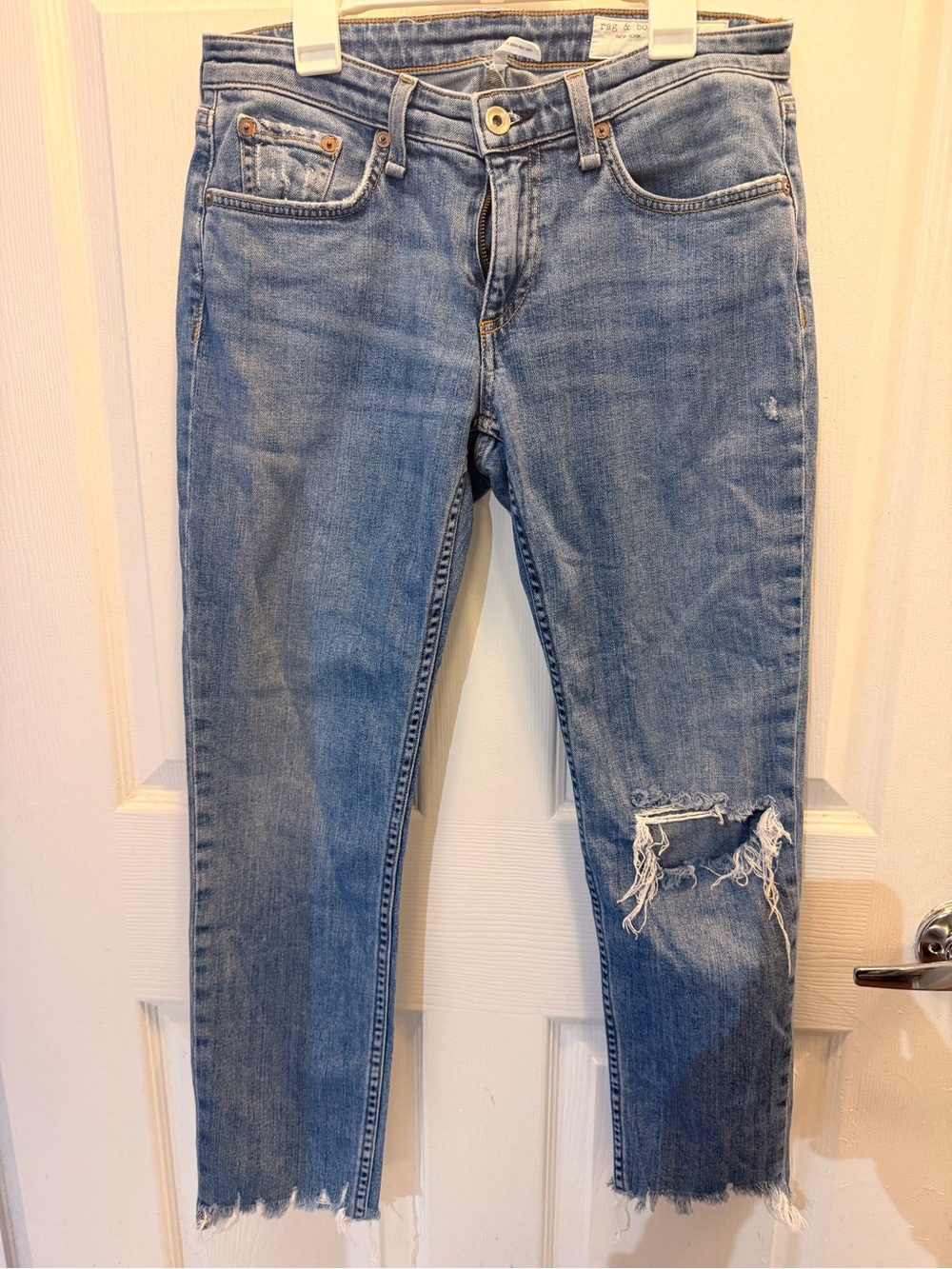 Rag & Bone Women’s Light Blue Distressed Straight Jeans
